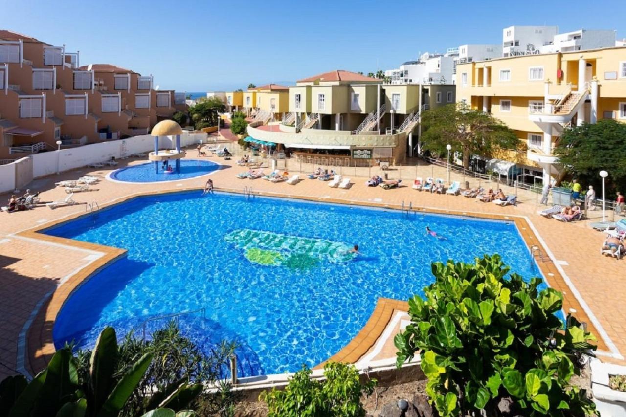 Newly Renovated Modern Apartment In Orlando Complex, Costa Adeje Екстериор снимка